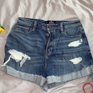 Hollister mom jean shorts